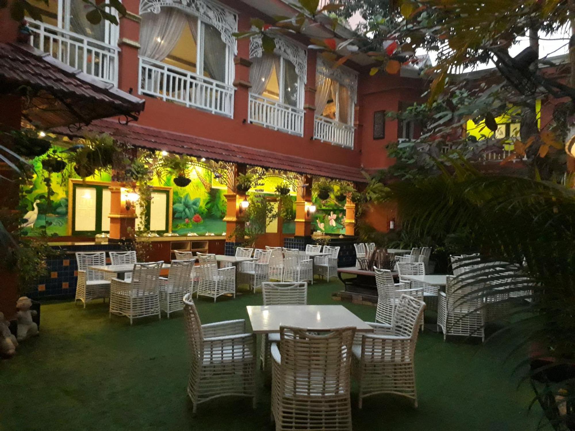 Mayfair Rourkela Eksteriør billede